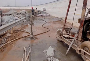酒泉公路钻孔施工